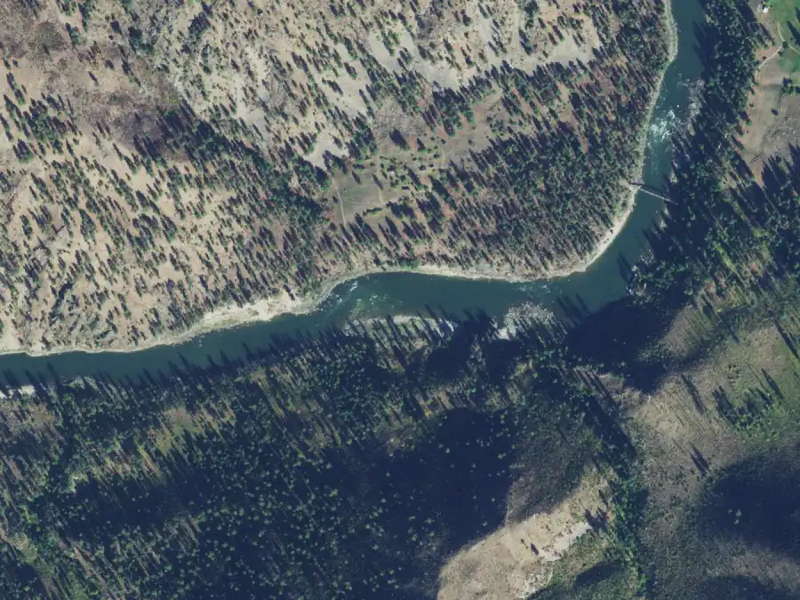 Aerial view of the river around mile 42.8, where Jim Moore is on river right