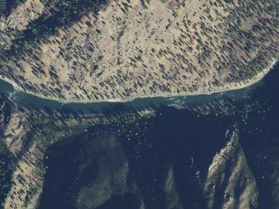 Aerial view of the river around mile 37.5, where Oakie Groggs is on river left