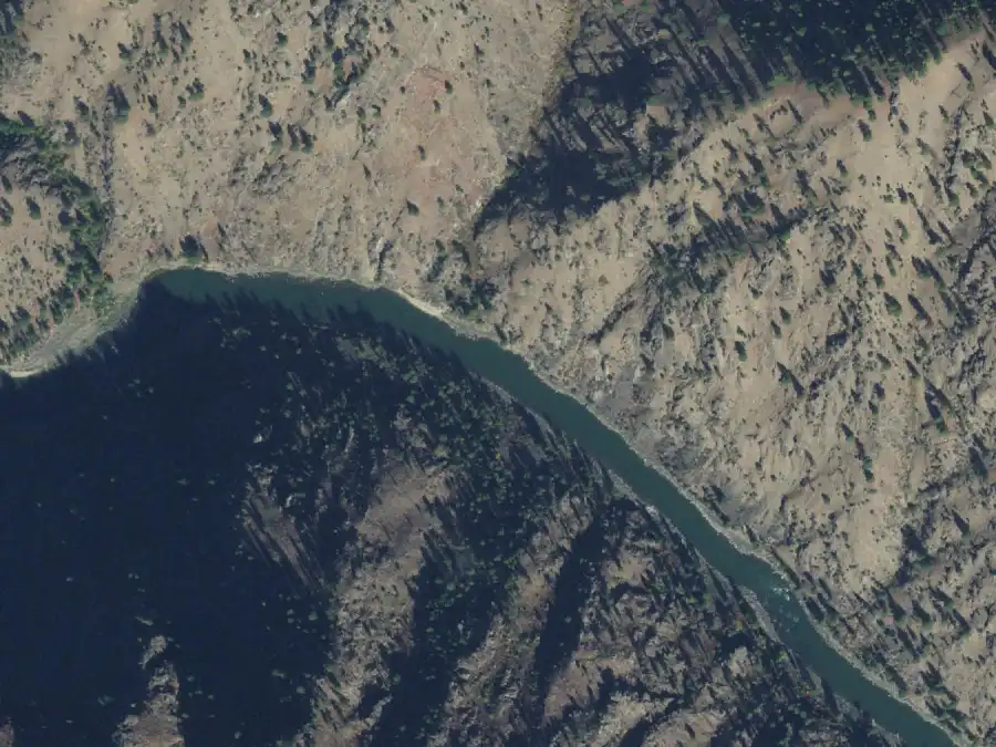 Aerial view of the river around mile 14.3, where Overhang is on river right