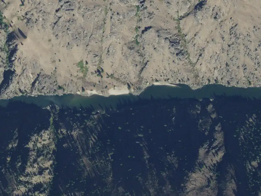 Aerial view of the river around mile 58.1, where Red Harland Hole is on river right
