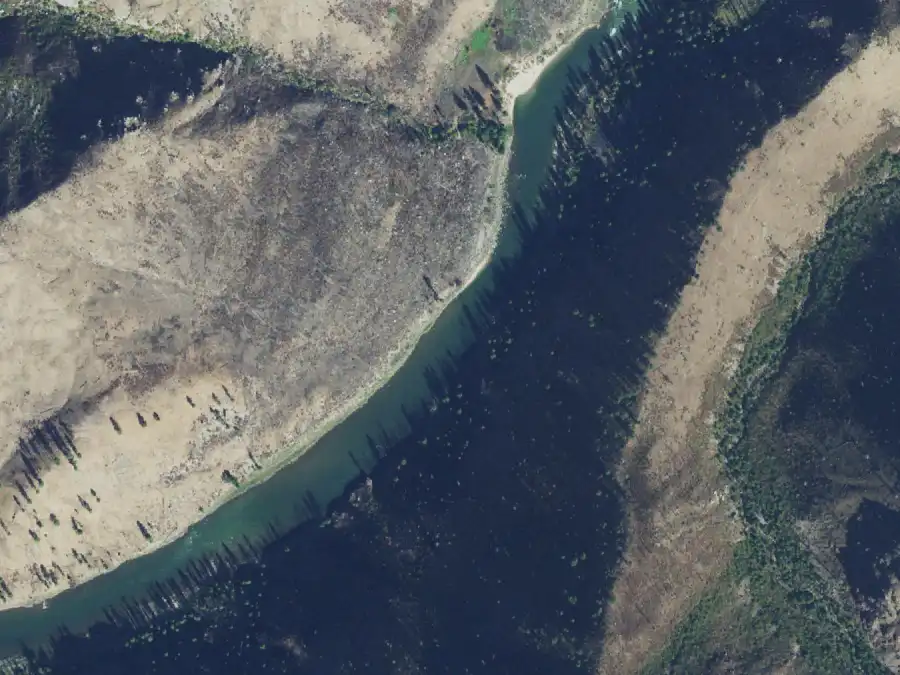 Aerial view of the river around mile 46.6, where Rhett Creek is on river right