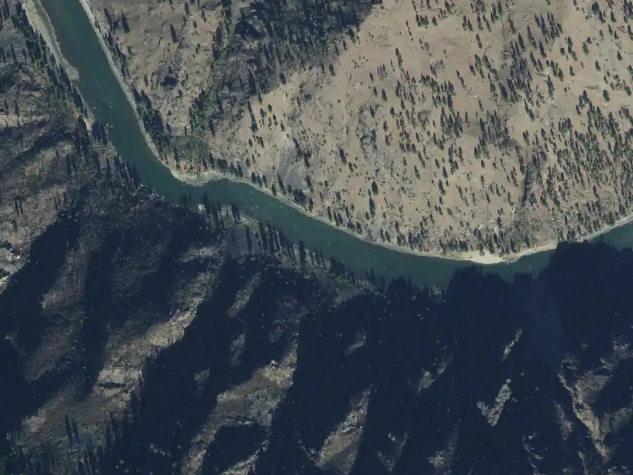 Aerial view of the river around mile 23.8, where Sandy Hole is on river right