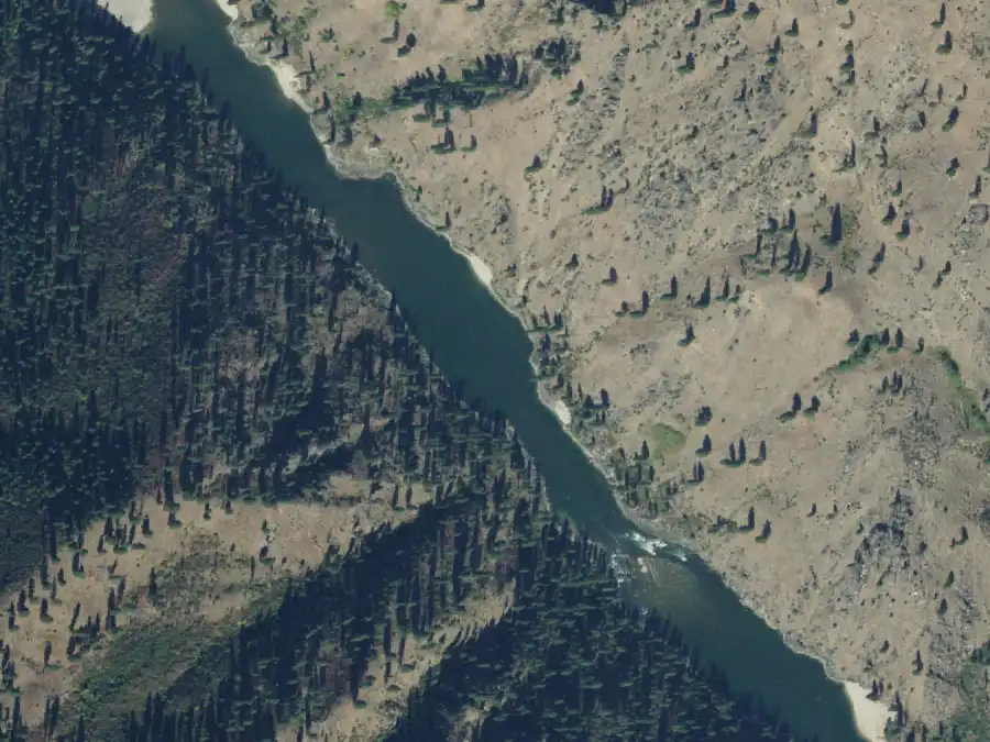 Aerial view of the river around mile 71.6, where T-Bone Creek is on river right