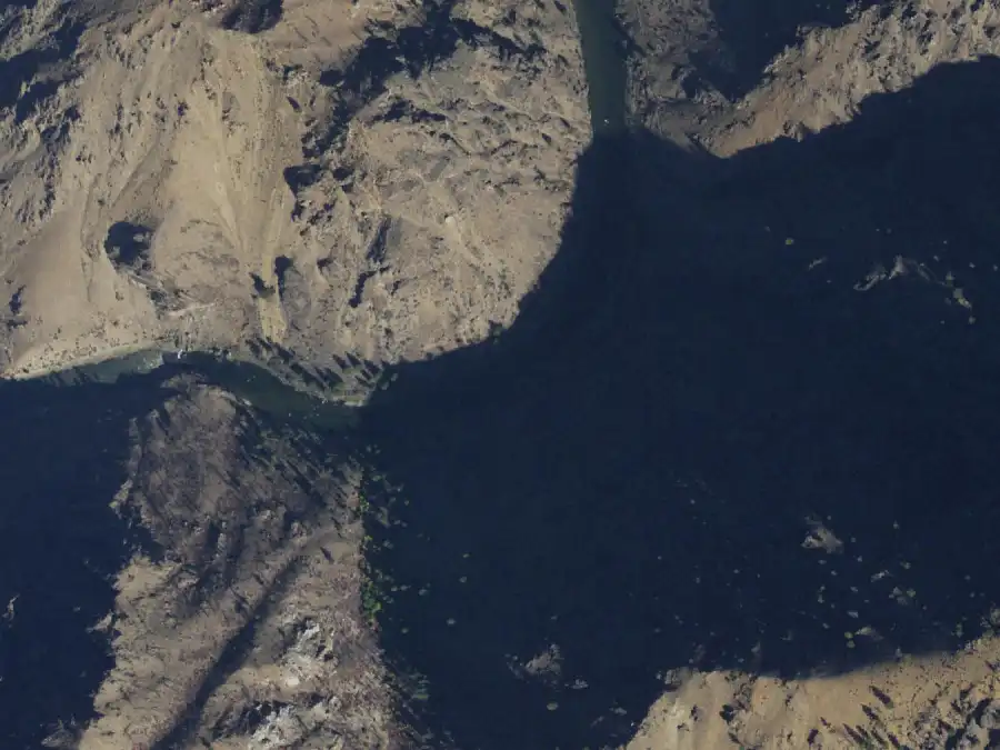 Aerial view of the river around mile 53.5, where Cub Creek is on river left