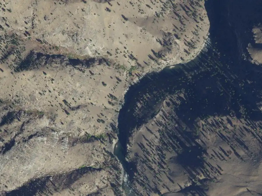 Aerial view of the river around mile 78.9, where Cutthroat Cove is on river left