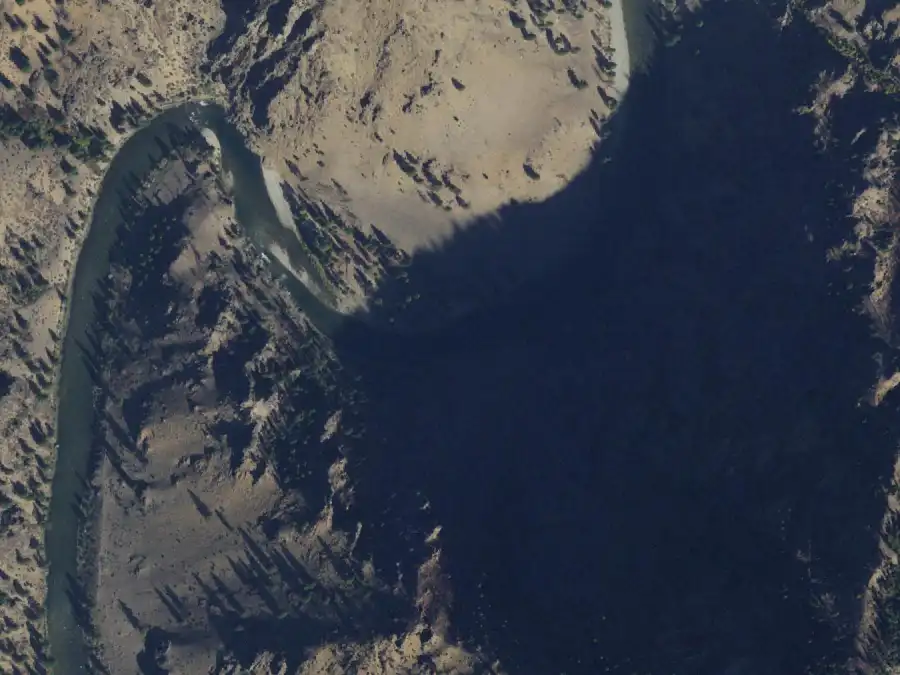 Aerial view of the river around mile 52.1, where Hospital Bar is on river left