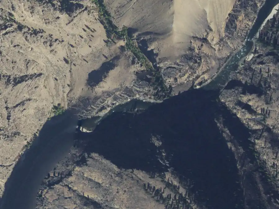 Aerial view of the river around mile 90, where Stoddard Bar is on river left