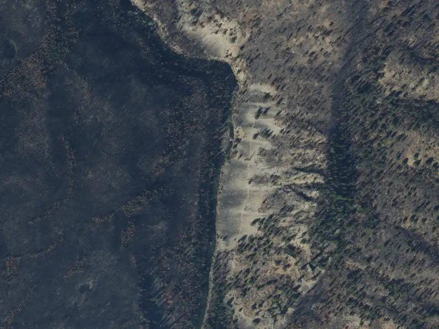 Aerial view of the river around mile 0.7, where Teepee Hole is on river left
